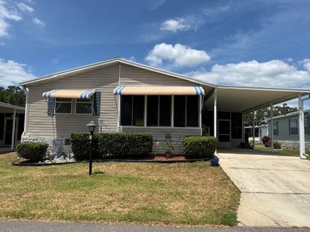 Lake Alfred, FL Mobile Home for Sale located at 422 Gulf Stream Drive Kings Pointe